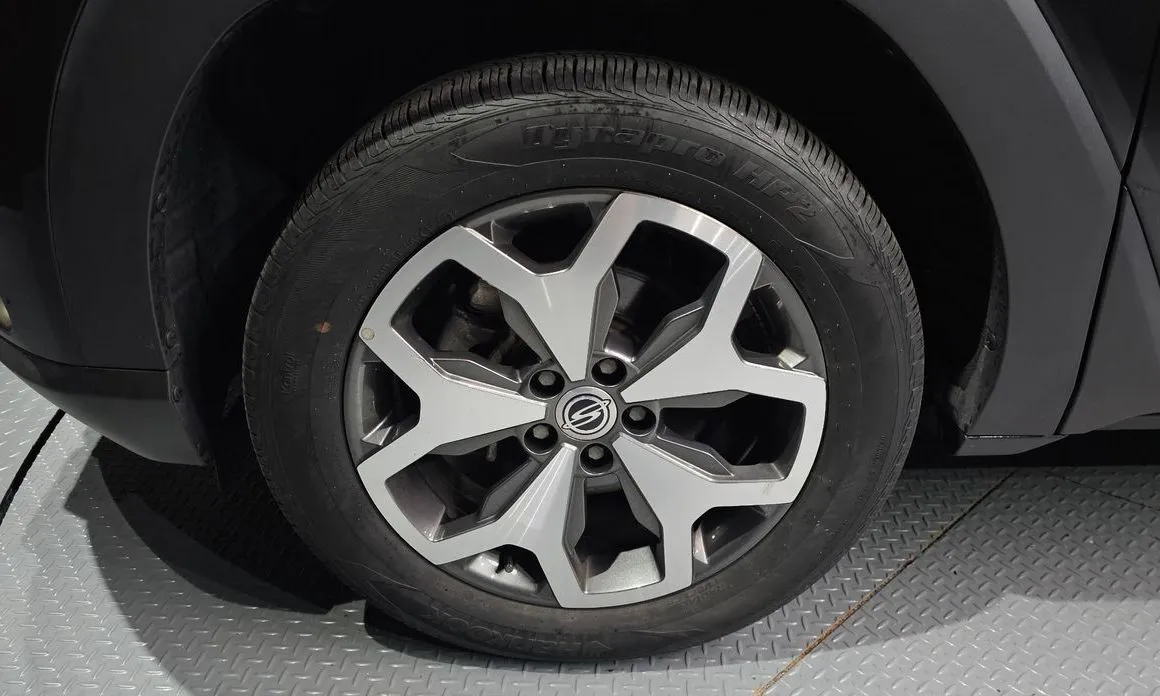 KG Mobility (Ssangyong) Torres — фото 4