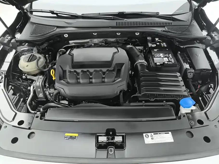 Volkswagen Passat — фото 7