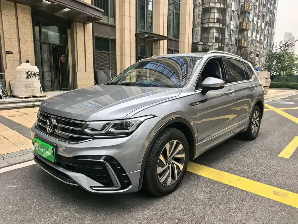 Volkswagen 途观L插电混动 — фото 1