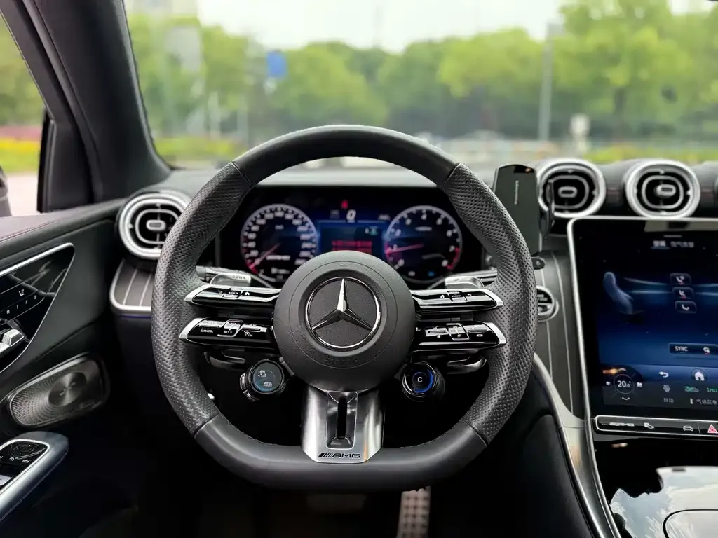 Mercedes-Benz GLC Coupe AMG — фото 9