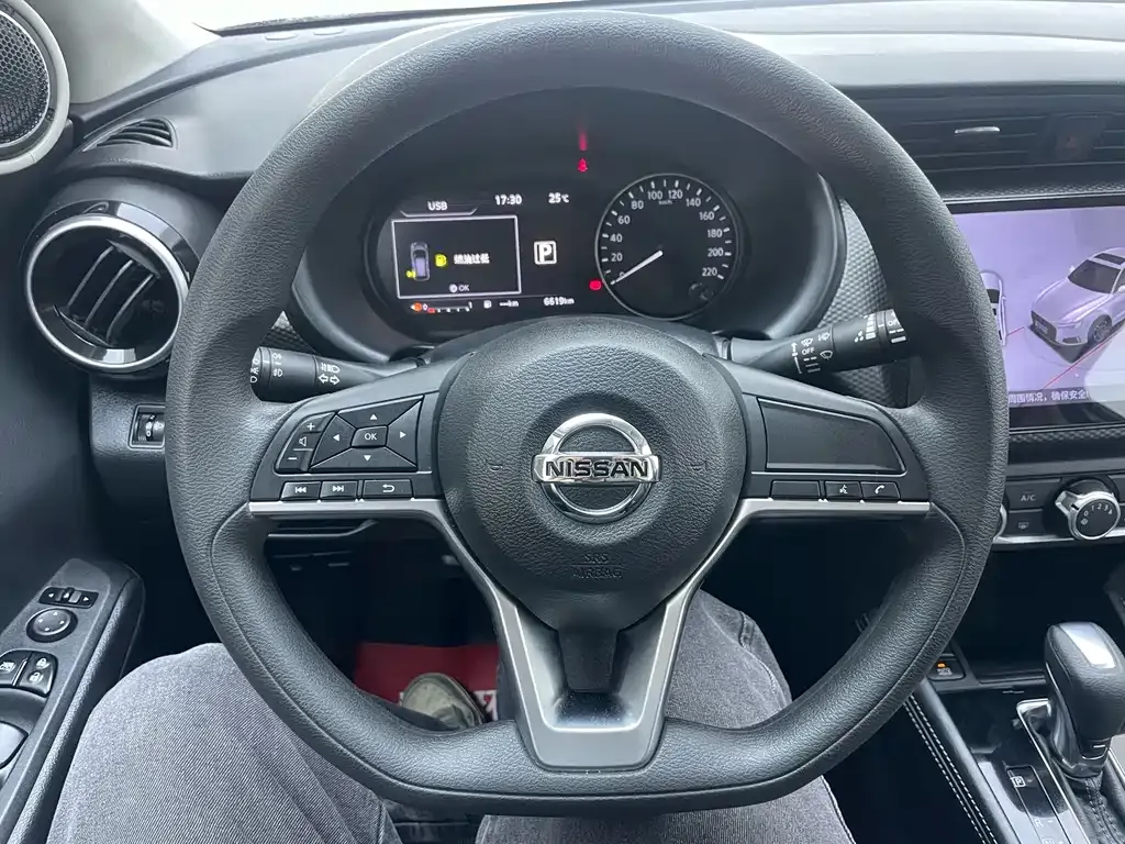 Nissan Kicks — фото 10
