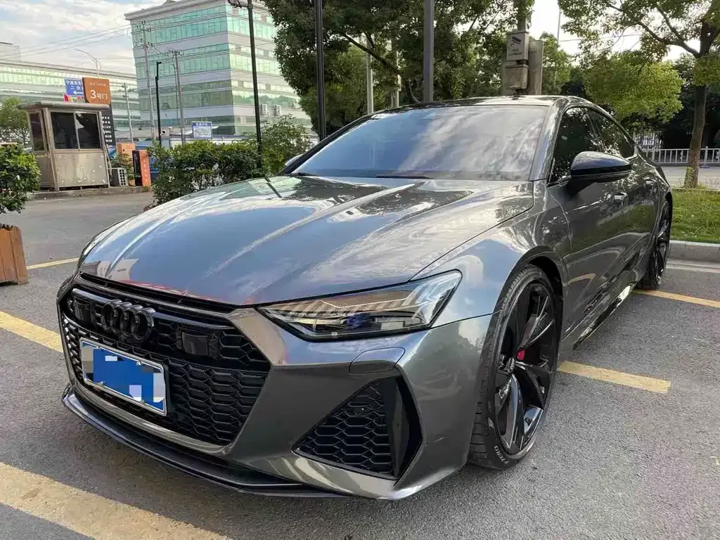 Audi RS 7 — фото 1