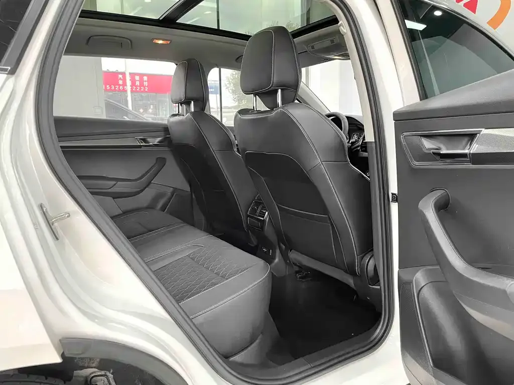 Skoda Karoq — фото 5