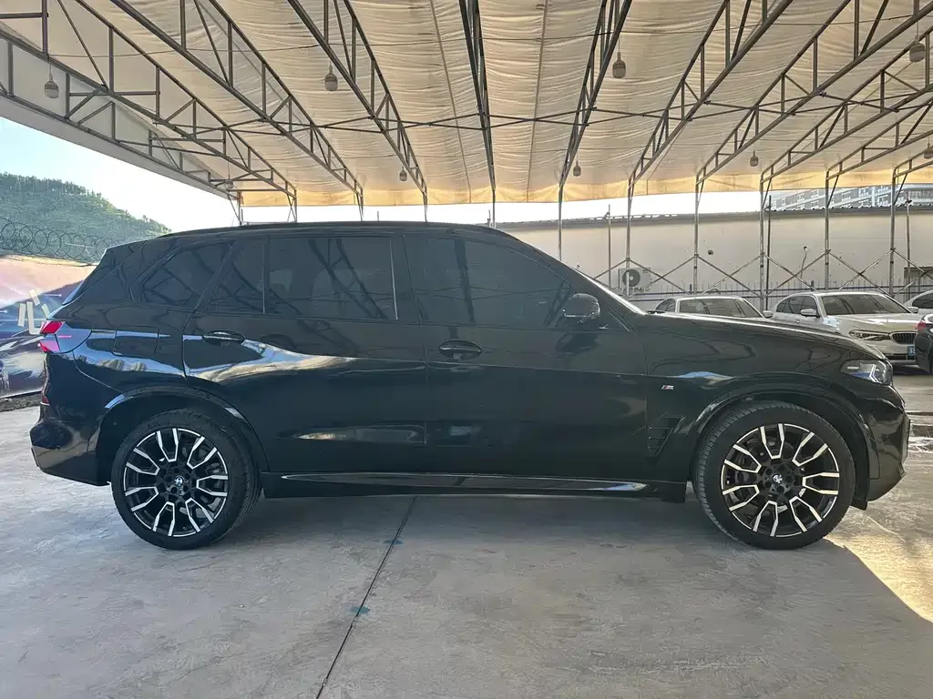 BMW X5 — фото 2