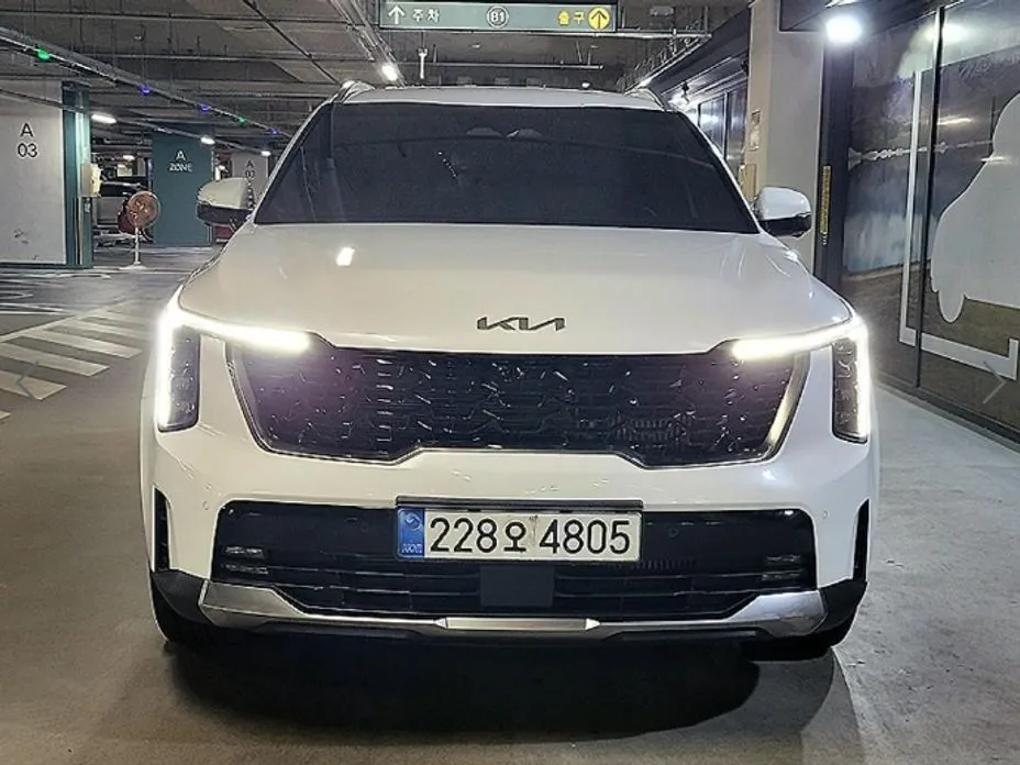 Kia Sorento — фото 4