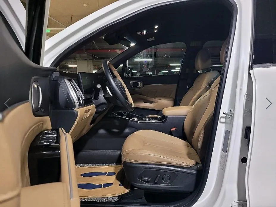 Kia Sorento — фото 6