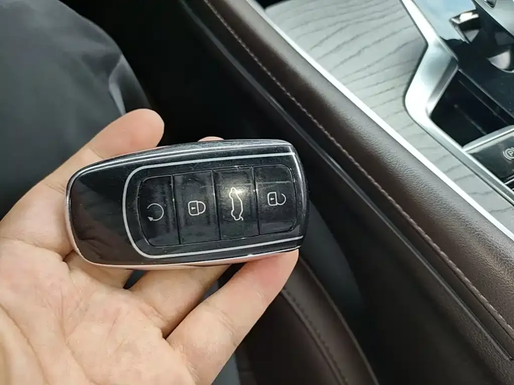 Chery Tiggo 8 PRO — фото 4