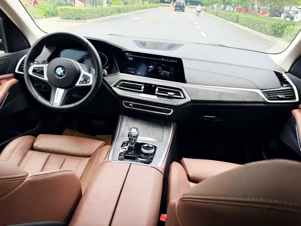 BMW X5 (Import) — фото 2