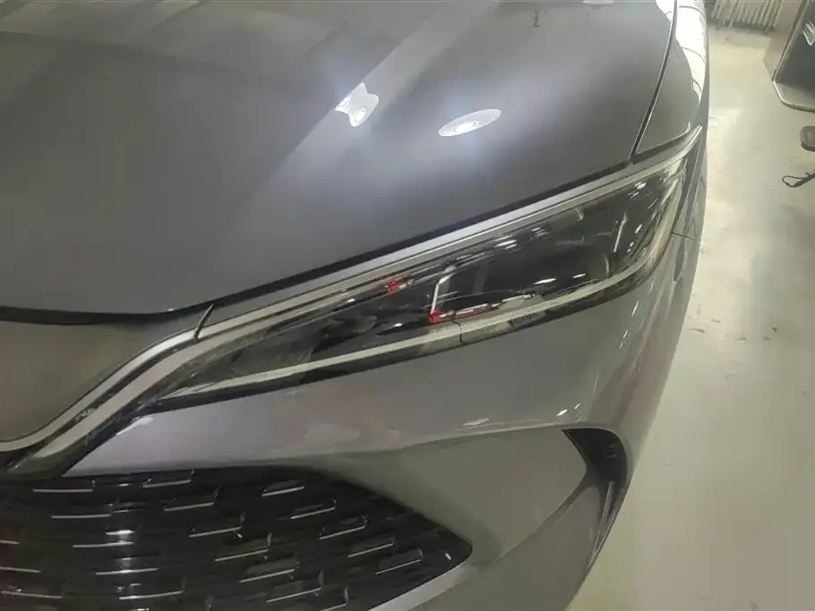 BYD L DM-i — фото 10