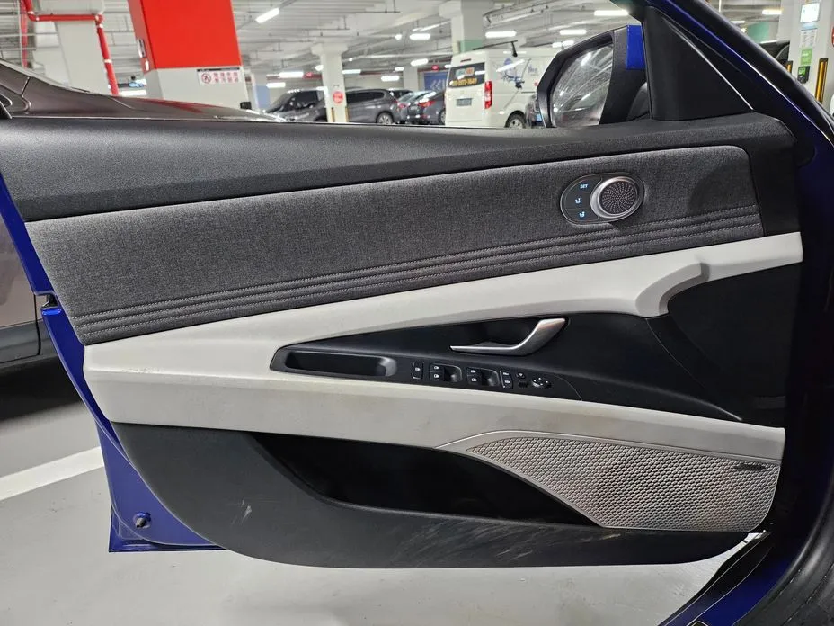 Hyundai AVANTE — фото 9