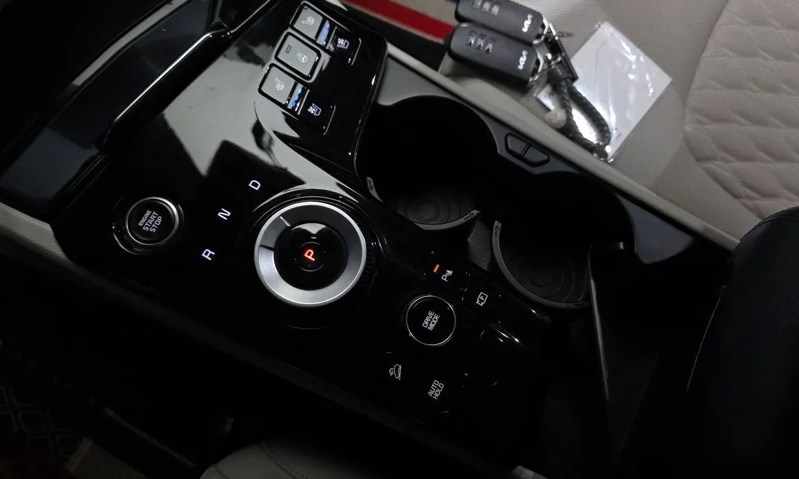 Kia Sportage — фото 6