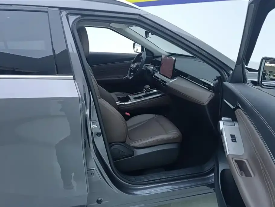 GAC Motor Trumpchi GS4 — фото 6