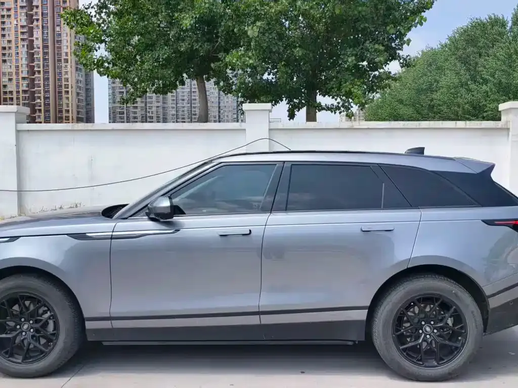 Land Rover Velar — фото 7