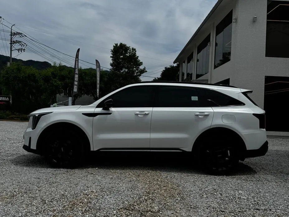 Kia Sorento — фото 4