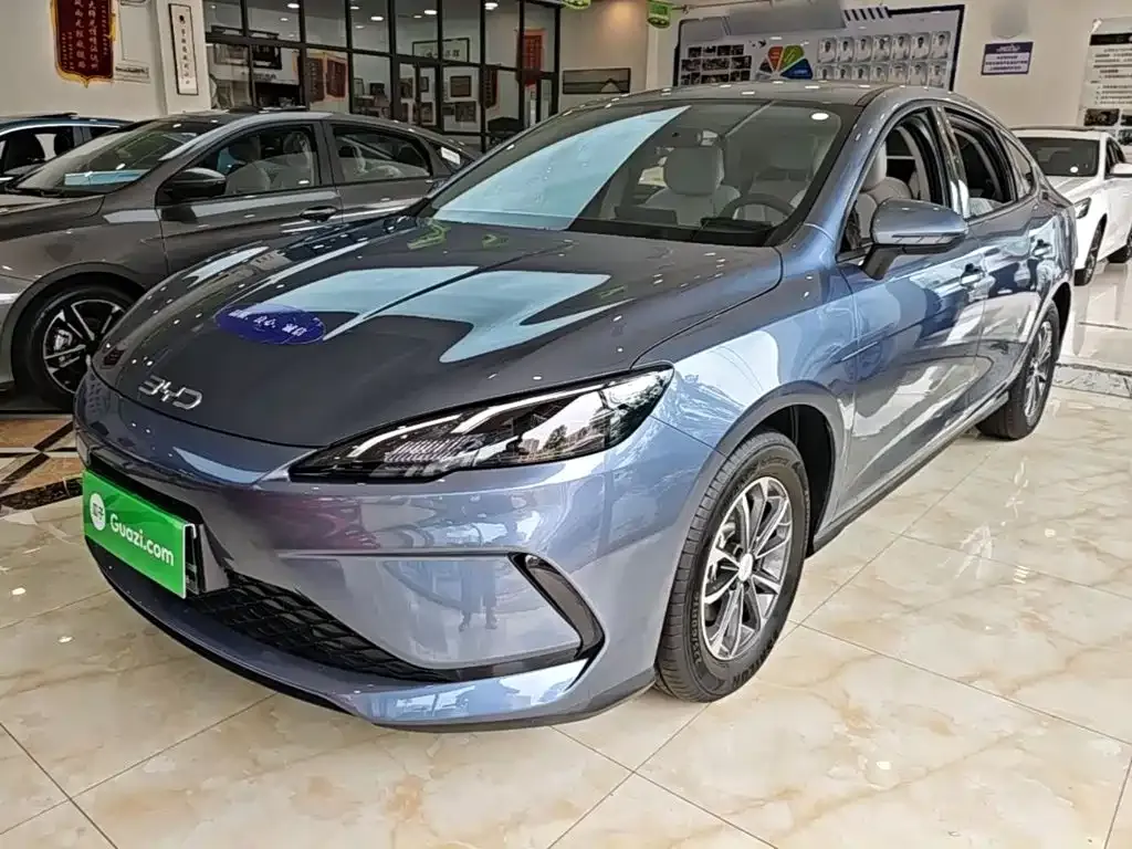 BYD Seal 05 DM-i — фото 8