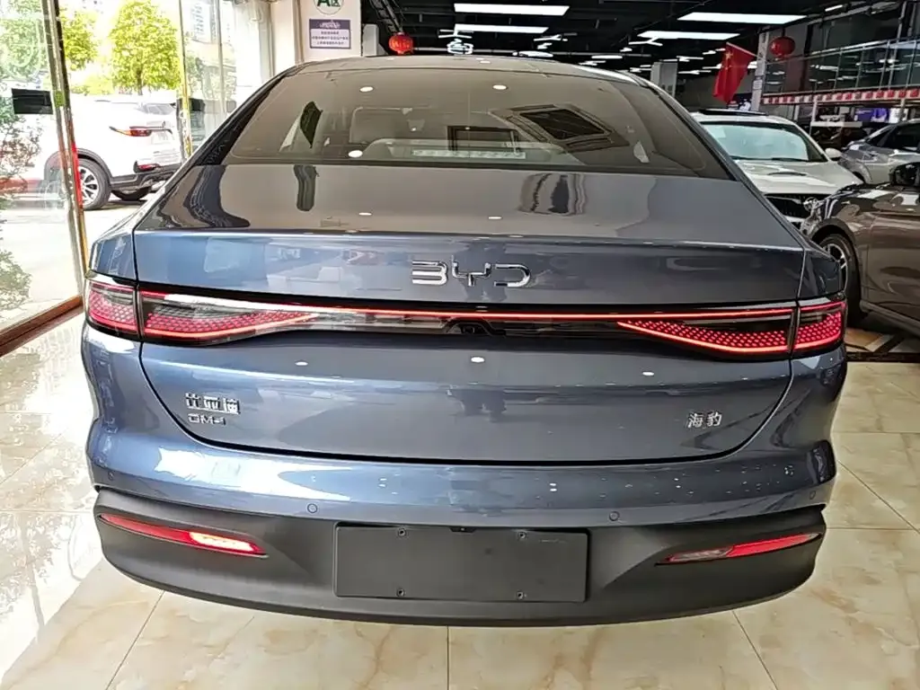 BYD Seal 05 DM-i — фото 3