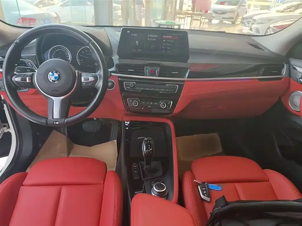 BMW X2 — фото 2