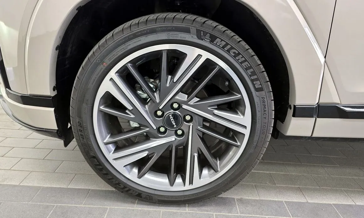 KG Mobility (Ssangyong) Actyon — фото 4