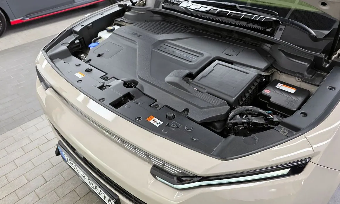 KG Mobility (Ssangyong) Actyon — фото 10