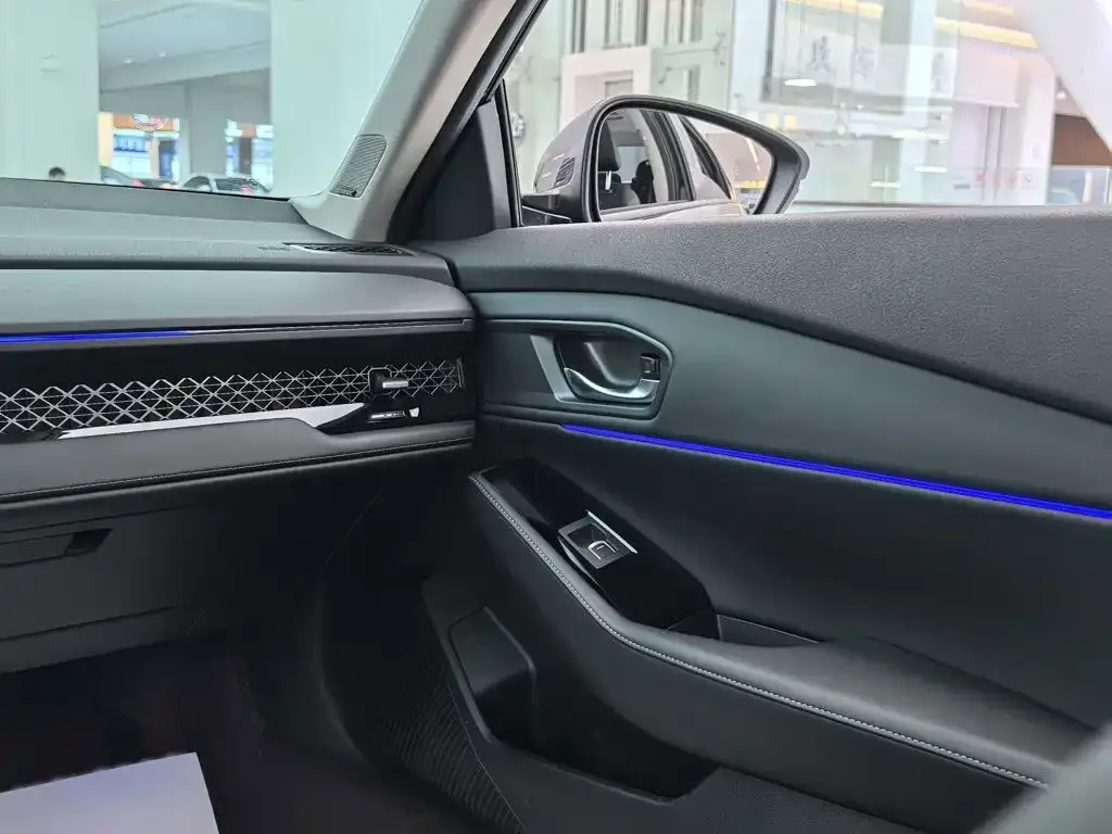 Honda Accord New Energy — фото 8