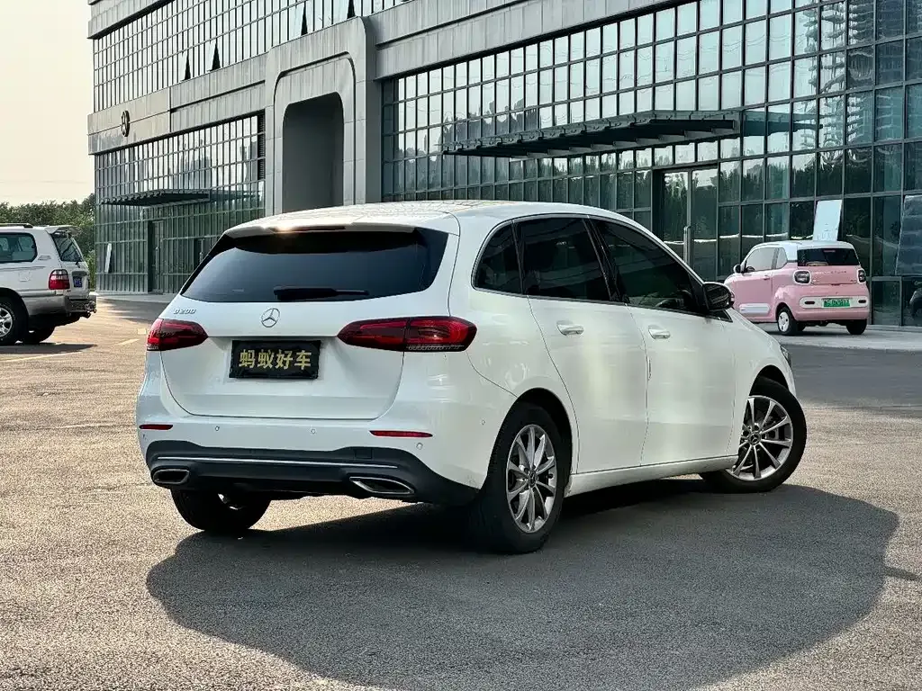 Mercedes-Benz B-Class — фото 10