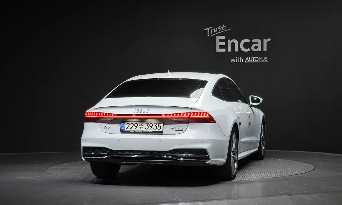 Audi A7 — фото 3