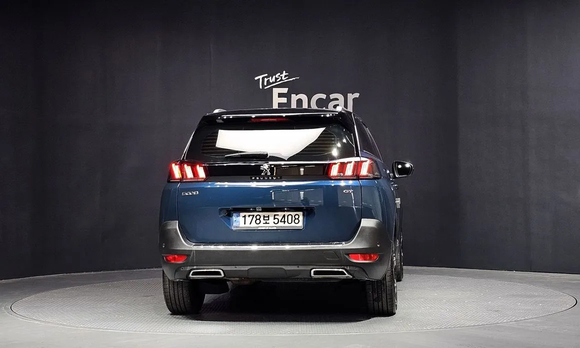 Peugeot 5008 — фото 3