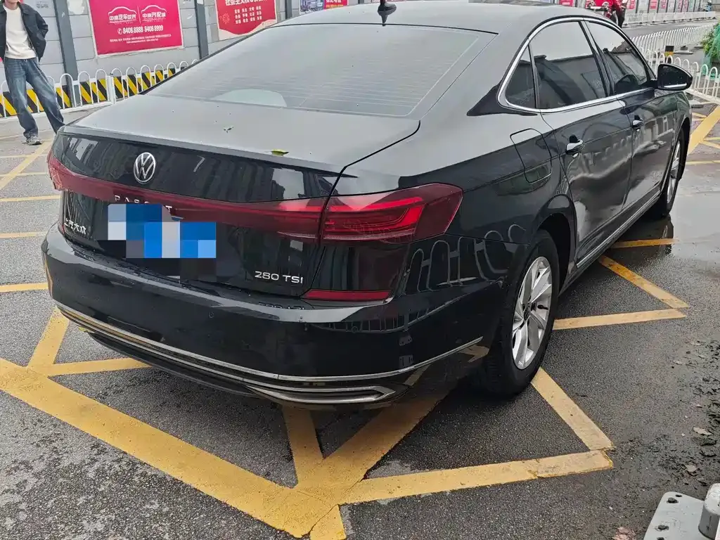 Volkswagen Passat — фото 5