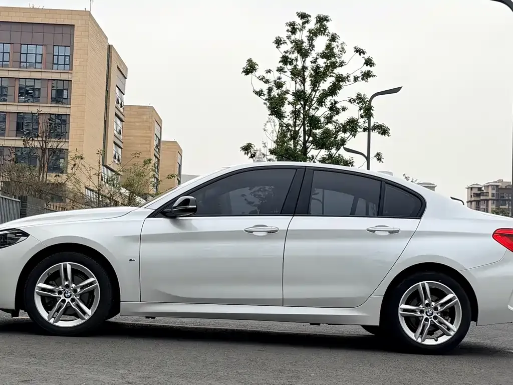 BMW 1 Series — фото 3