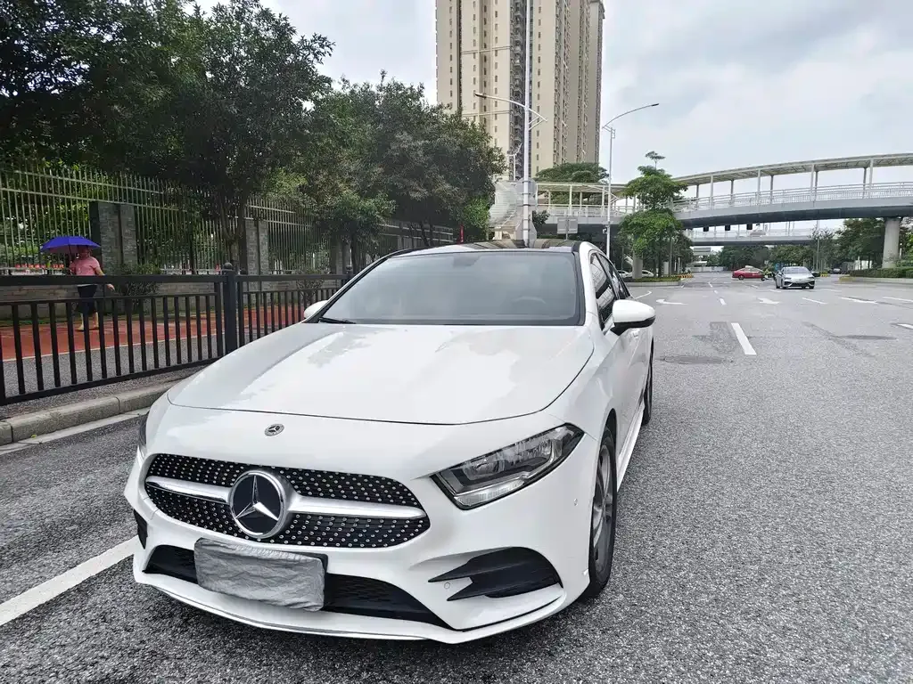 Mercedes-Benz A-Class — фото 1