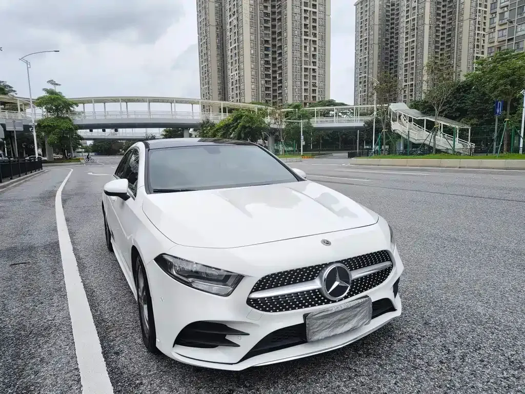 Mercedes-Benz A-Class — фото 9