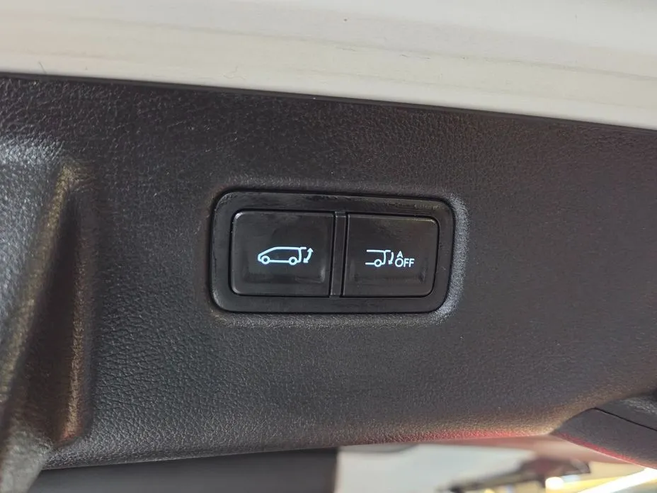 Hyundai Staria — фото 2