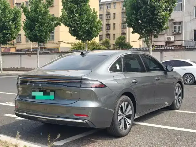 Geely 银河A7 EM — фото 2