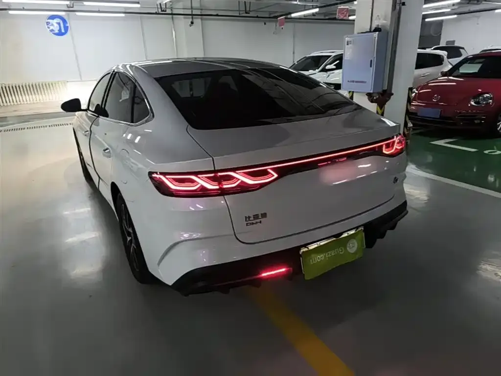BYD Qin L — фото 6
