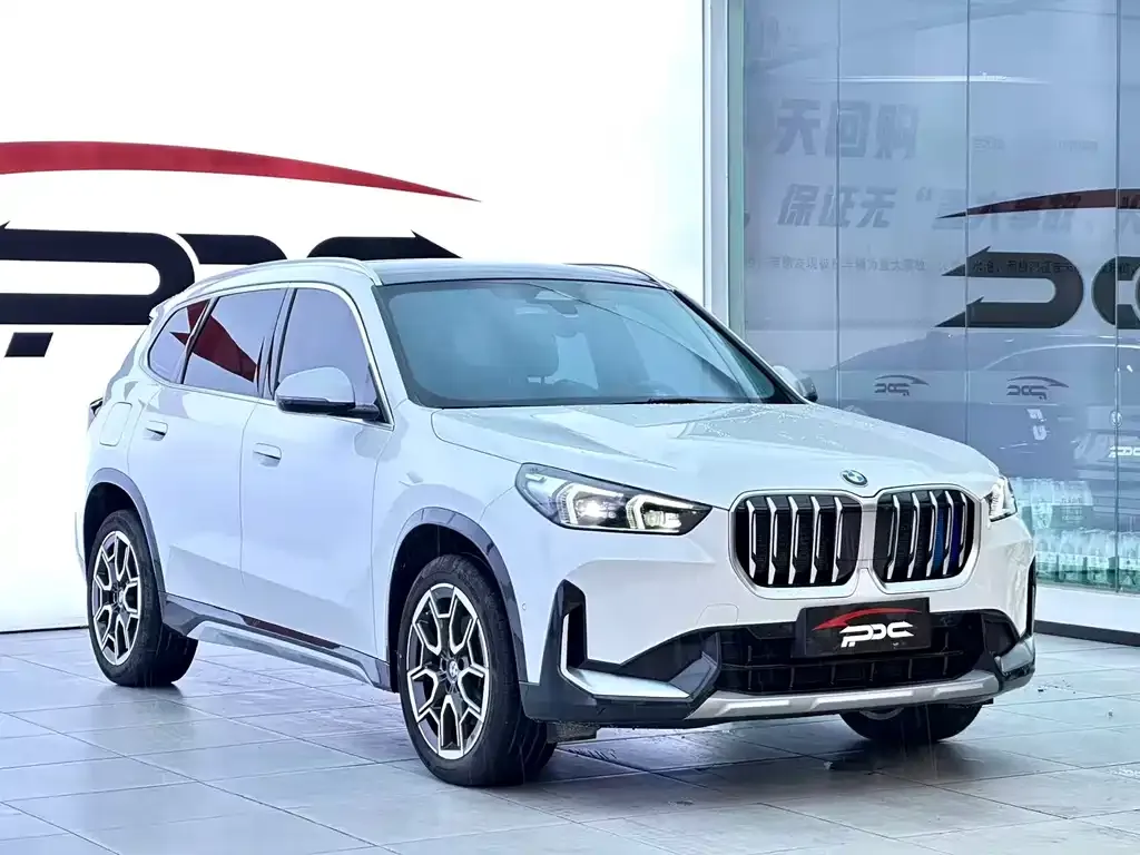 BMW X1 — фото 3