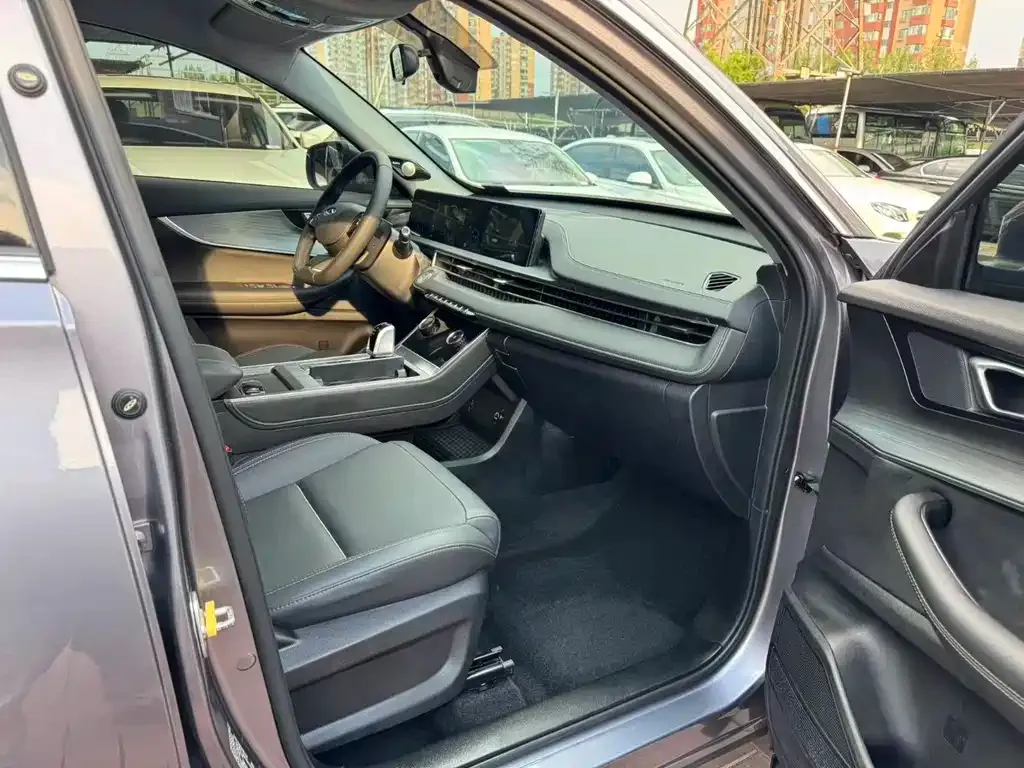 Chery Tiggo 7 PLUS — фото 9