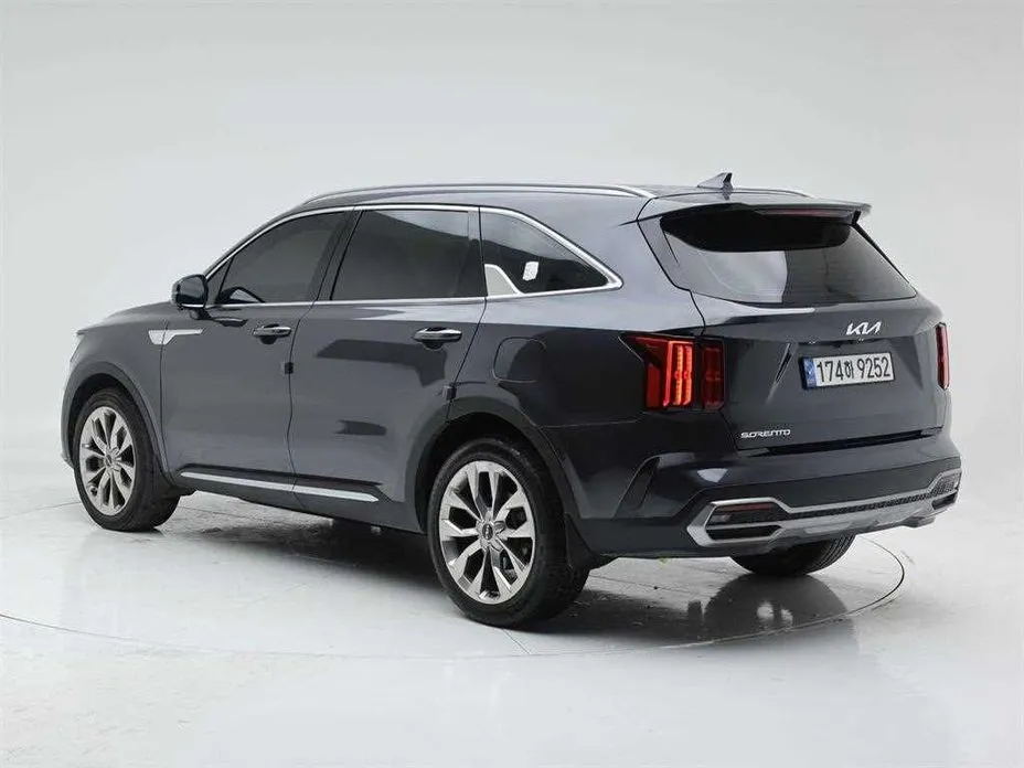 Kia Sorento — фото 2
