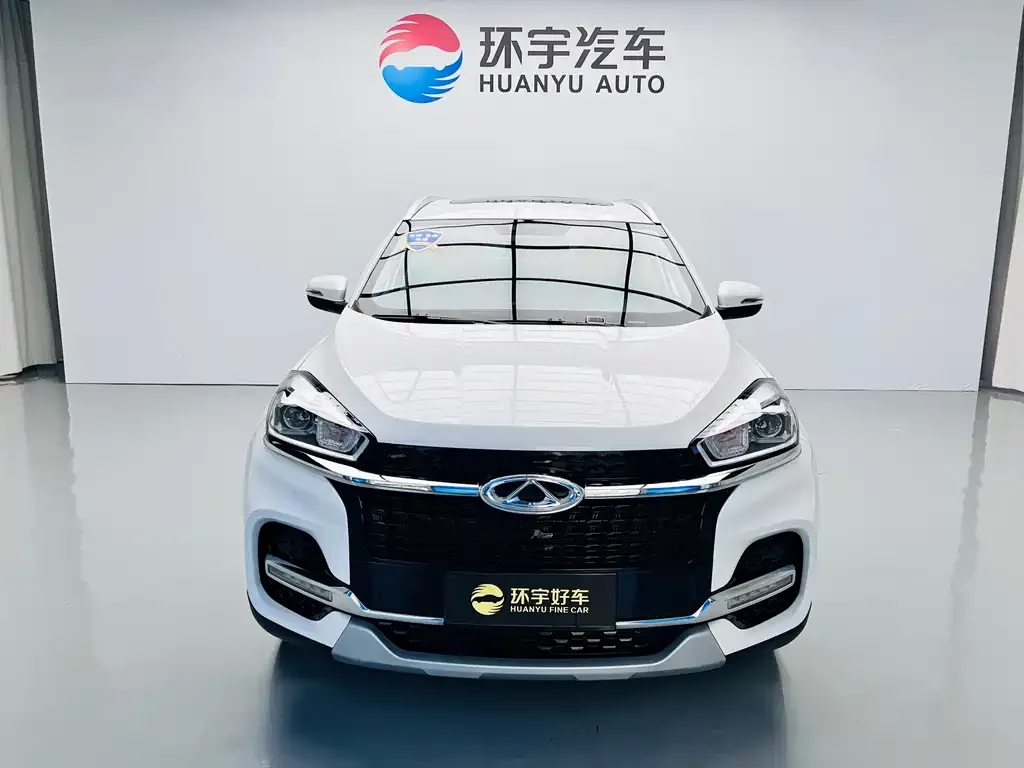 Chery Tiggo 8 — фото 2