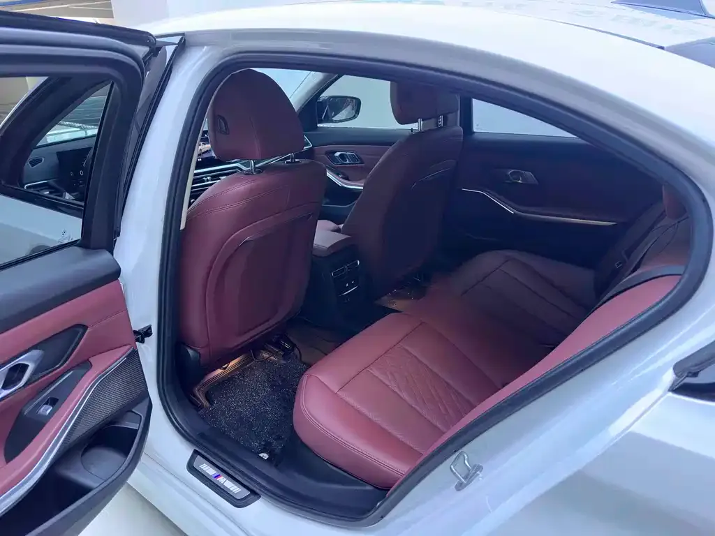 BMW 3 Series — фото 10