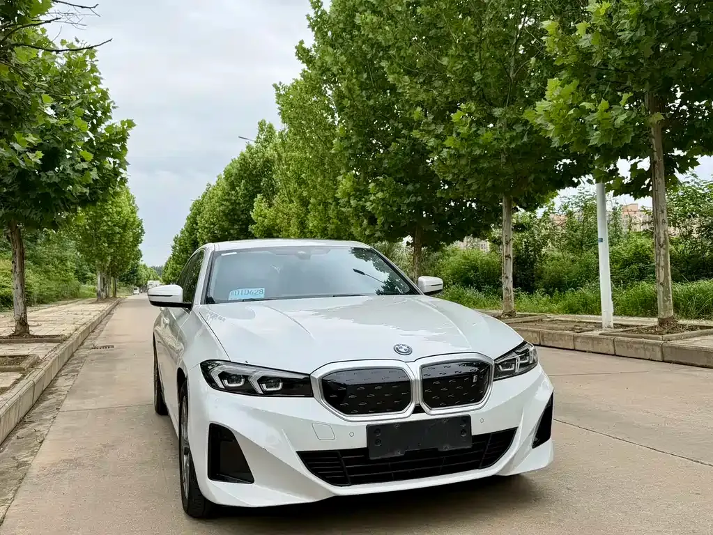 BMW i3 — фото 10