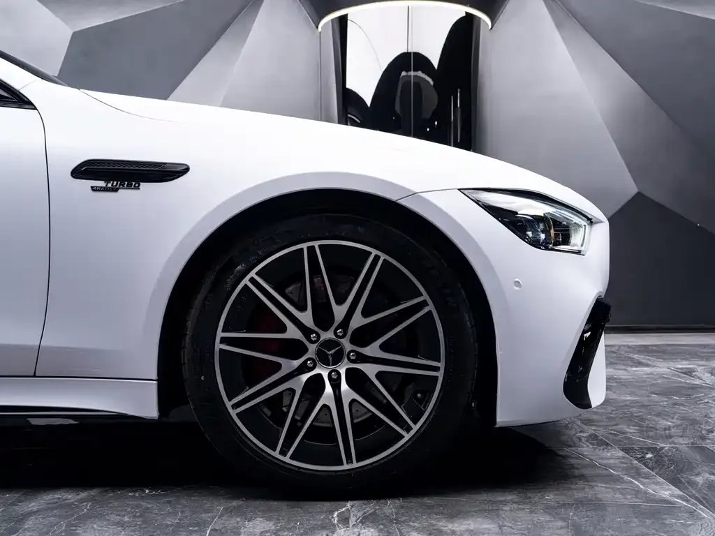 Mercedes-Benz AMG GT — фото 5