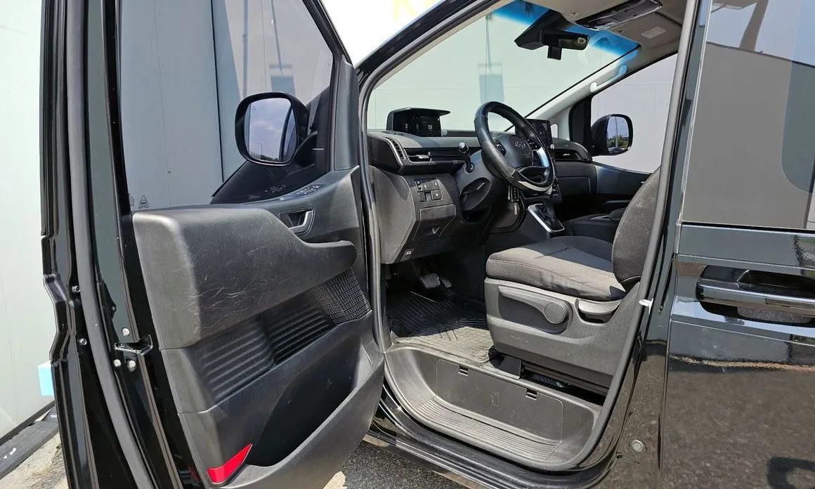Hyundai Staria — фото 6