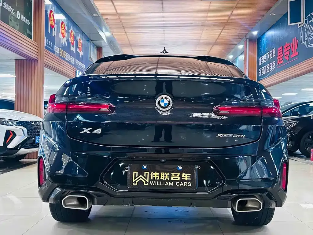 BMW X4 — фото 4