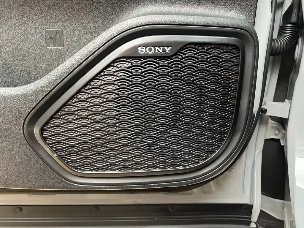 Chery Tiggo 8 PRO — фото 10