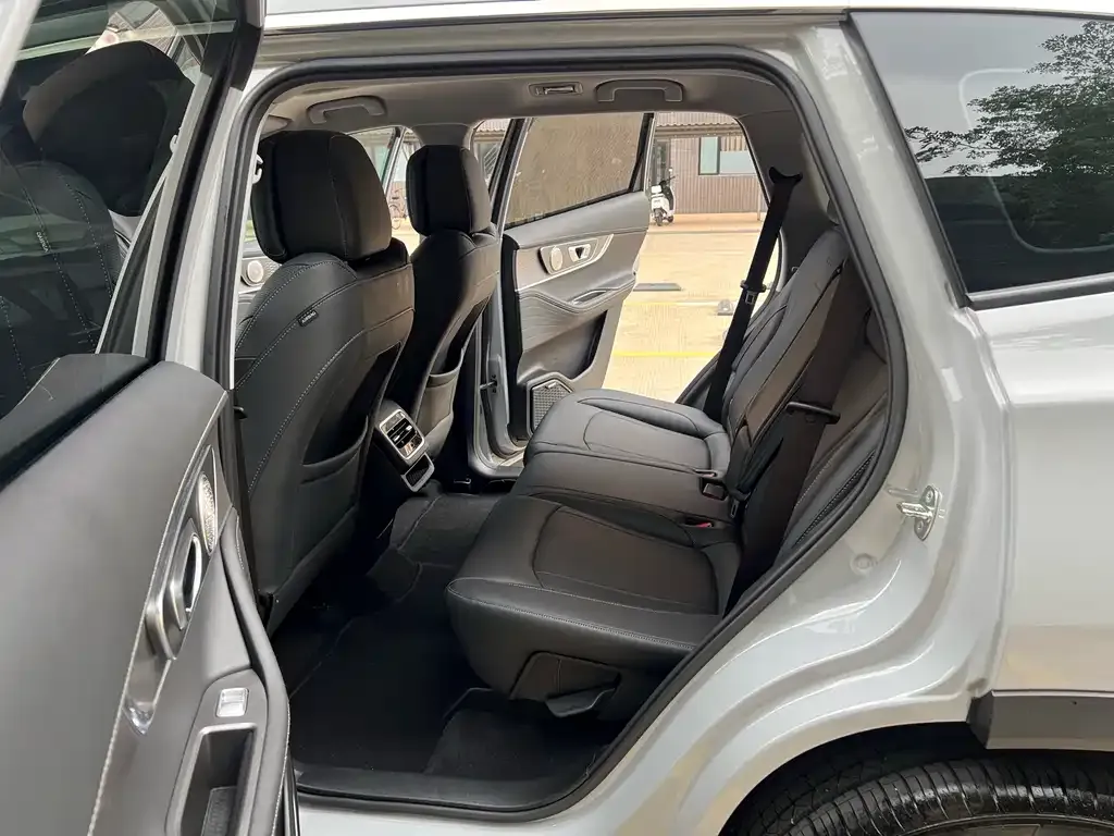 Chery Tiggo 8 PRO — фото 2