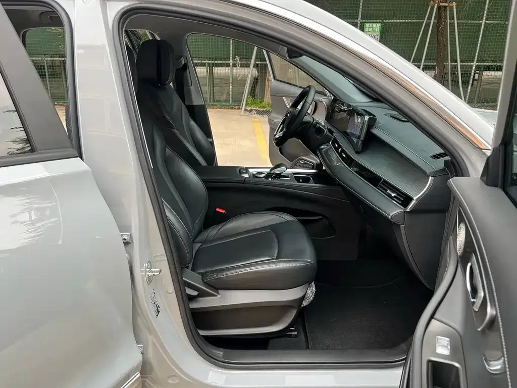 Chery Tiggo 8 PRO — фото 4