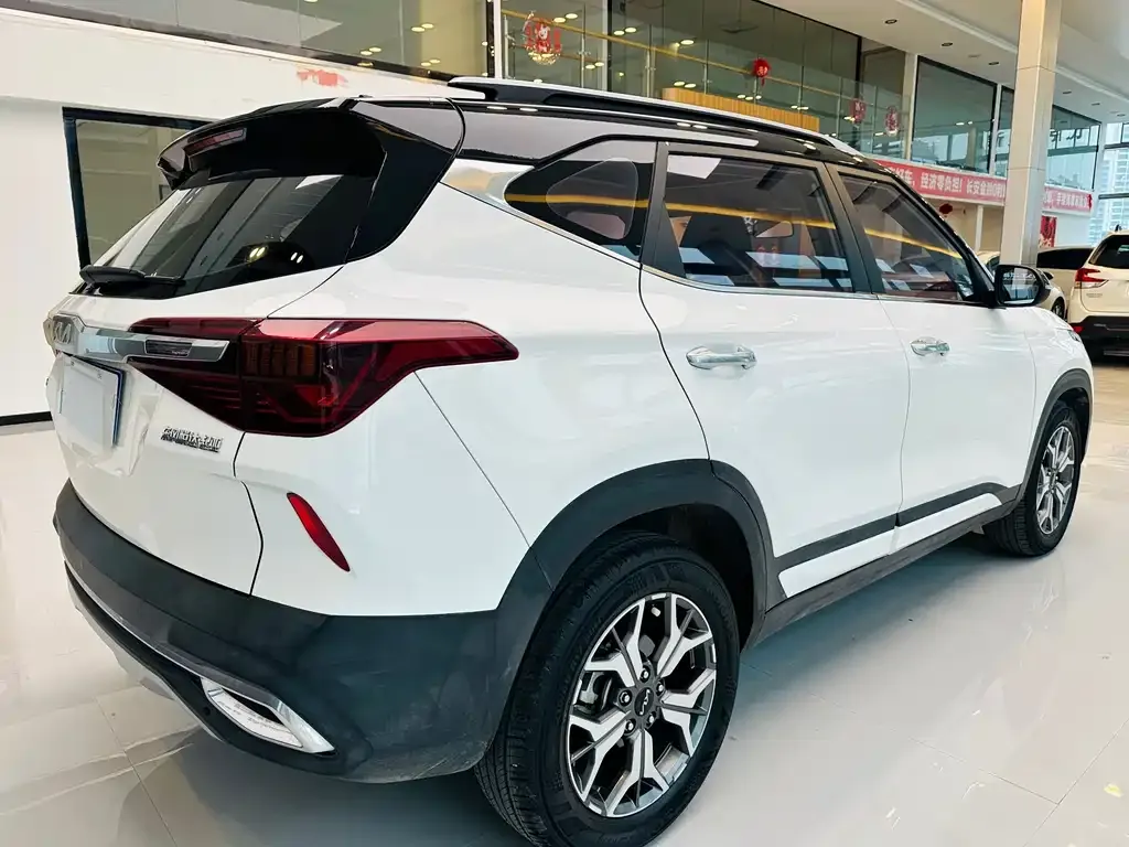Kia KX3 — фото 8