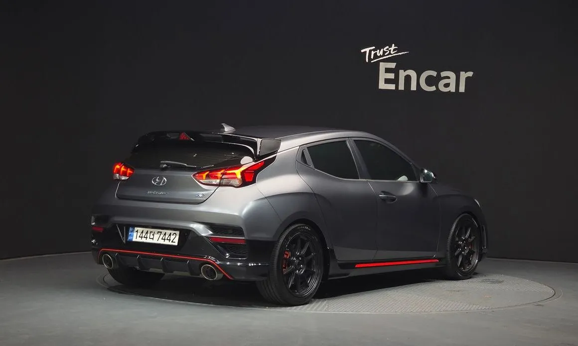 Hyundai Veloster — фото 5