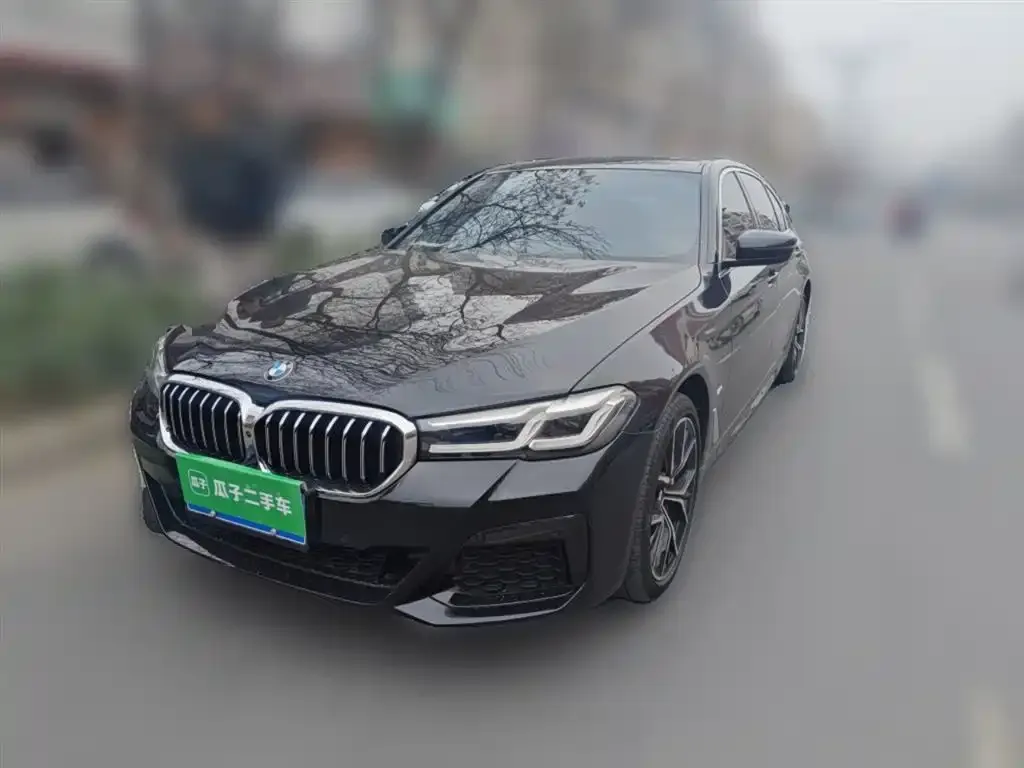 BMW 5 Series — фото 2