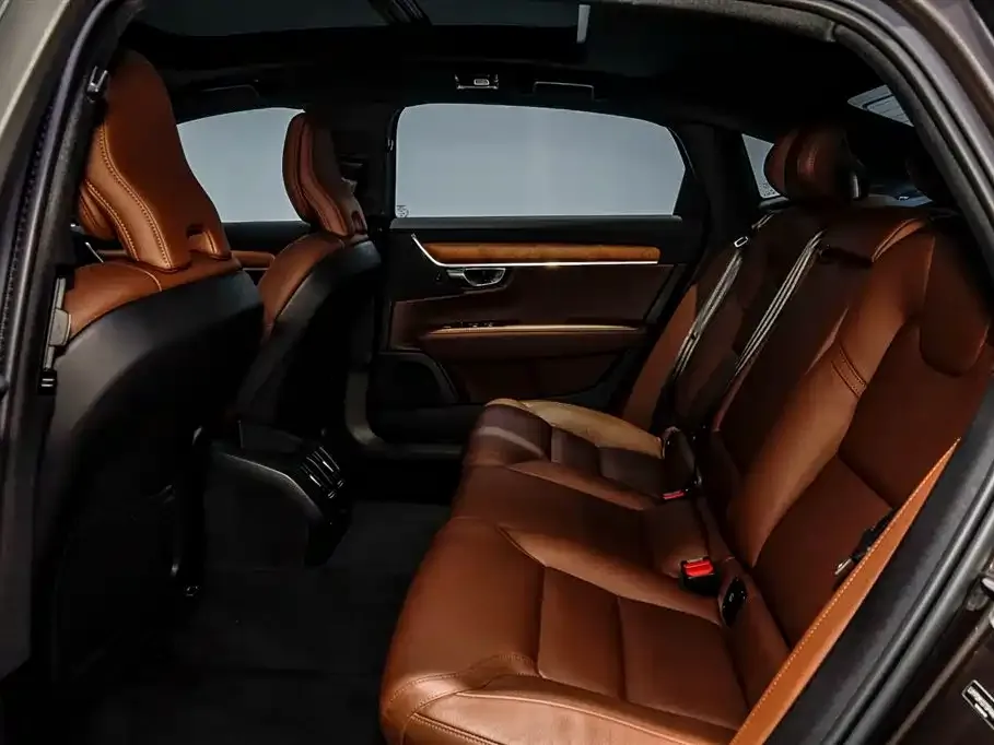 Volvo S90 — фото 2